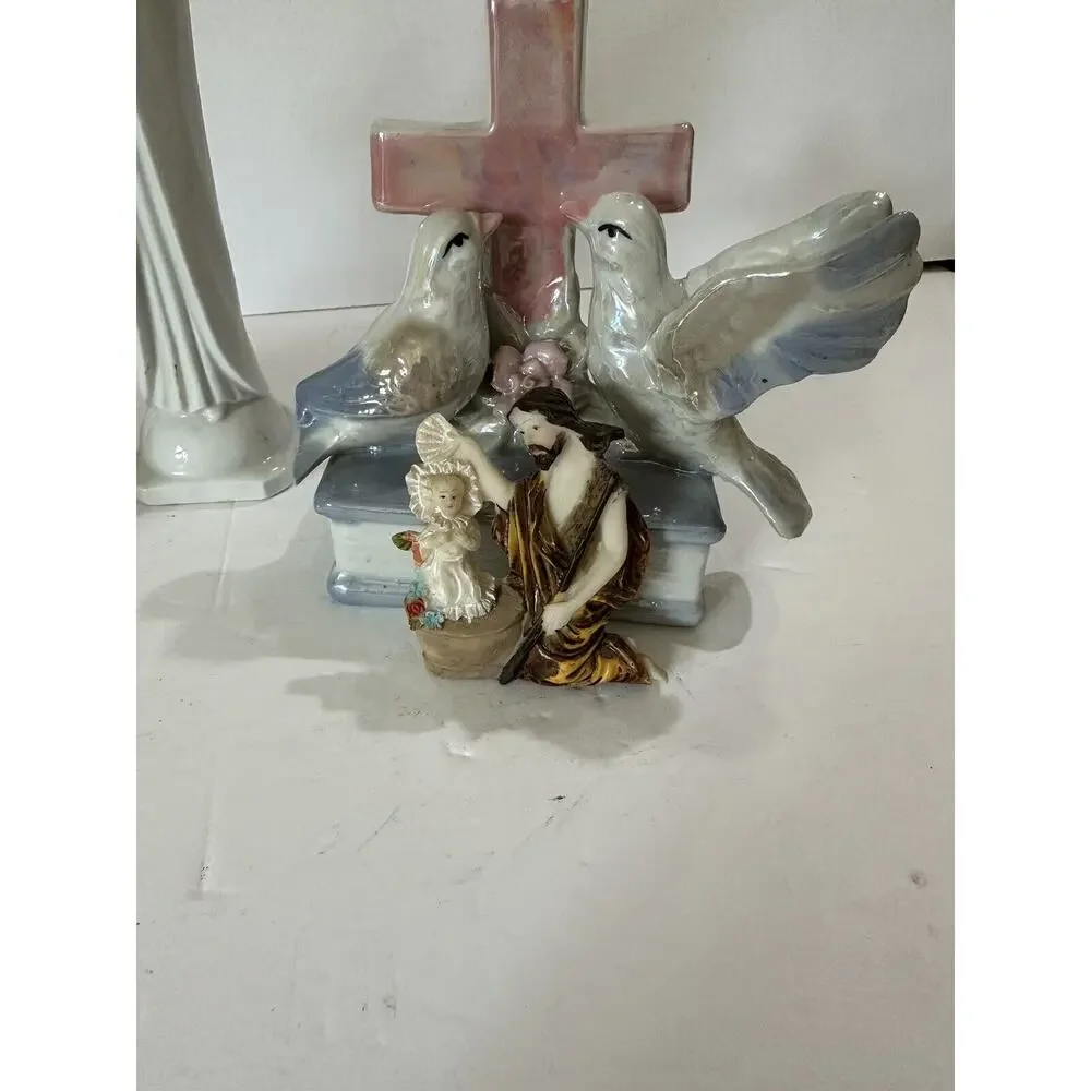 Lot Of 4 Religious Figures Praying Madonna Glazed Pigeons Joseph Mary Jesus READ